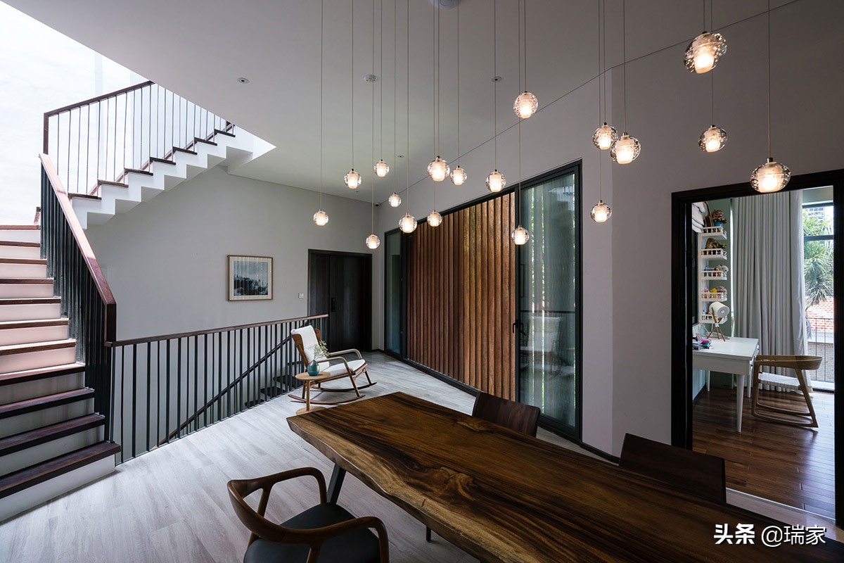 极简到极致的别墅,很多人向往的别墅