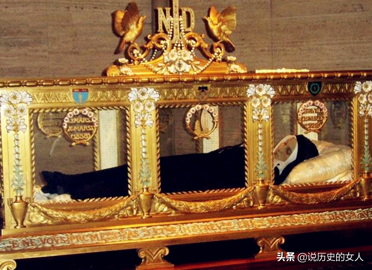 她的尸体140年不腐，是奇迹还是神迹？科学家：这是非自然现象