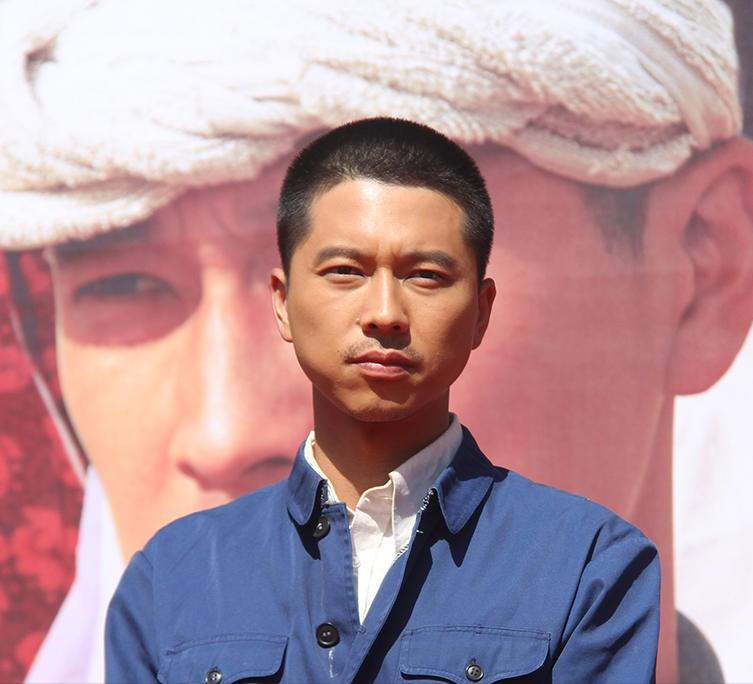 李小萌童年演的三个小孩抱错了,李小萌15岁出道