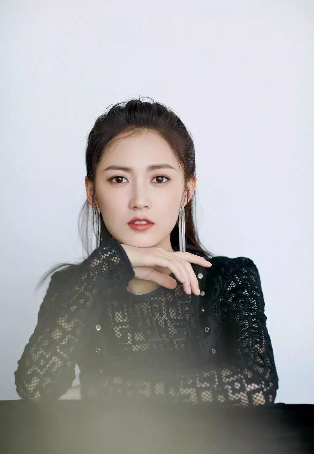 做什么眉毛最好看最自然,新纹的眉毛多久恢复自然