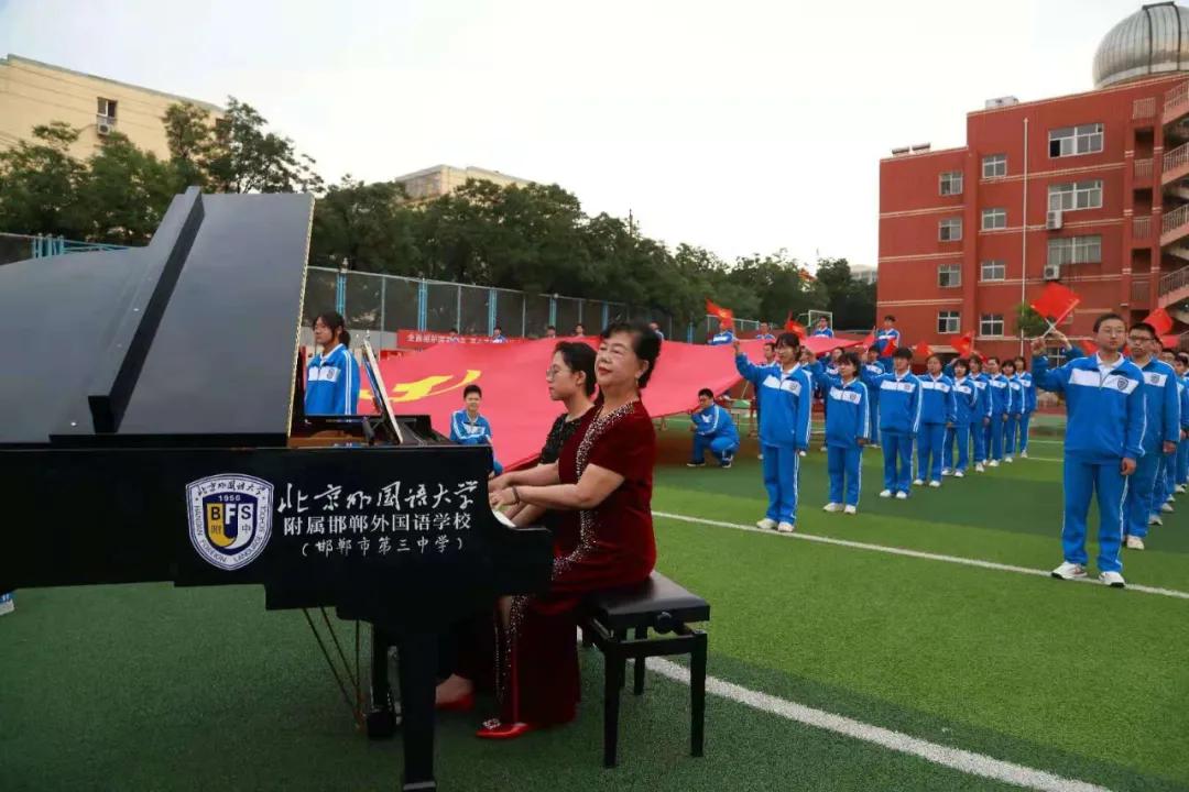 邯郸市第三中学庆祝中国*产党共**建*党**100周年大型MV《*党**啊，亲爱的妈妈》重磅推出