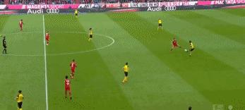 拜仁罗伊斯巅峰之战,拜仁4-0胜多特罗伊斯