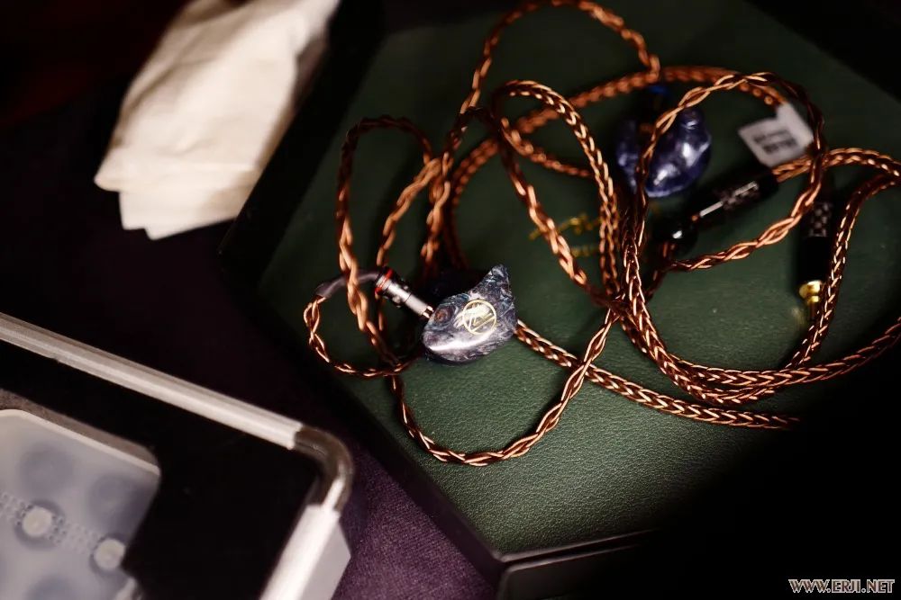 展商如何布展，才能让展位人气显得特别旺？成都国际耳机展大报道