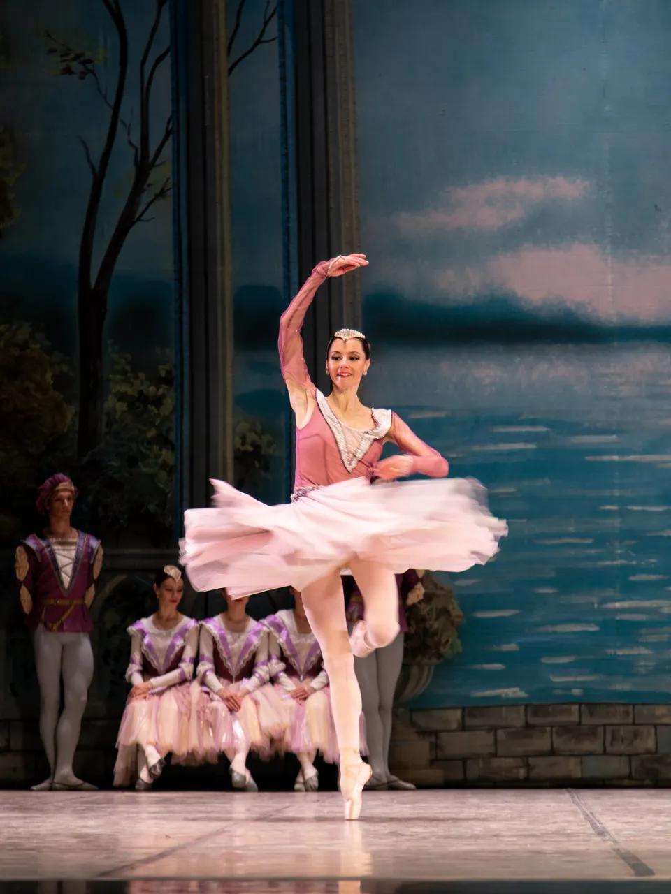 中国最没被认全的邻居,我国未被识别的民族有多少