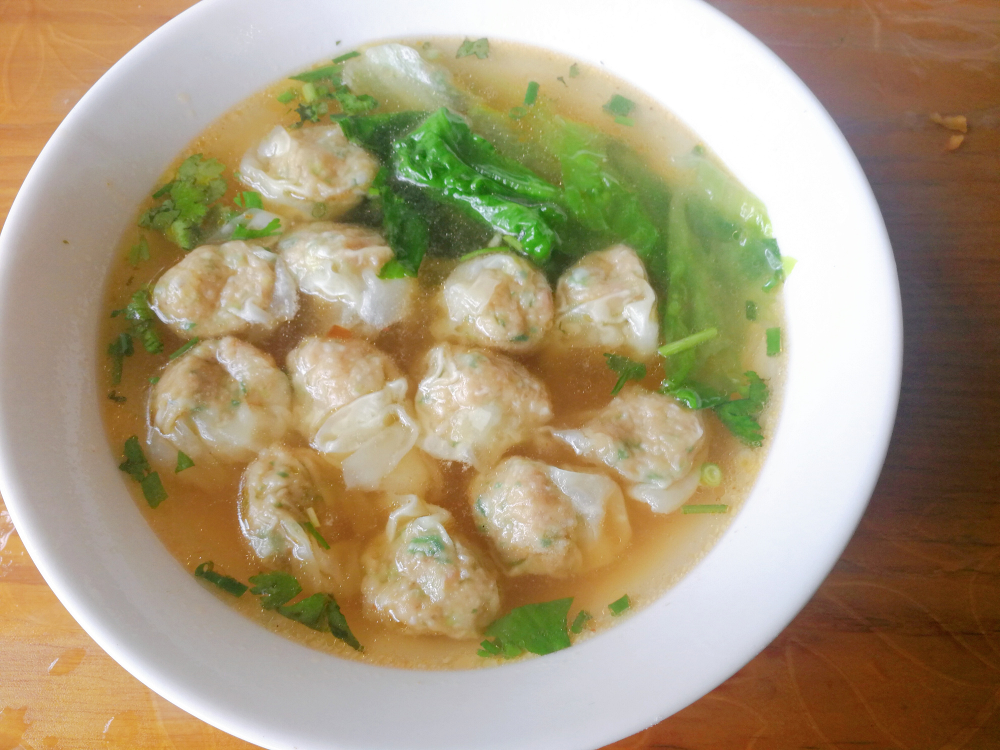 请问开馄饨店怎么配料,开混沌店食材怎么选择