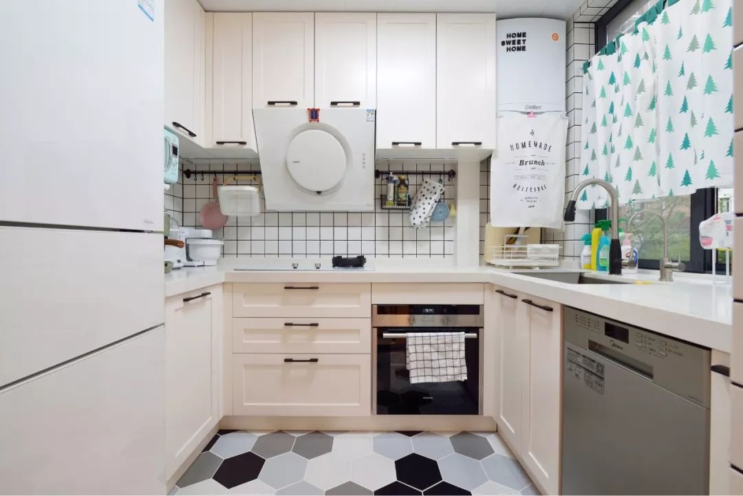 厨房橱柜门新中式款式和颜色,橱柜门颜色香芋色