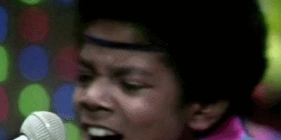 迈克尔杰克逊月球漫步视频完整版,迈克尔杰克逊月球漫步完整视频