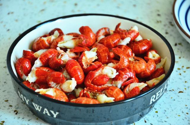 虾头到底可不可以吃,虾头到底能不能吃看完才知道