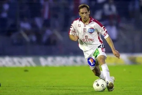 法甲是怎么成为五大联赛的,法甲队伍有哪些