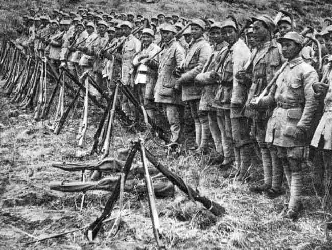 虎将梁兴初去世，战友要求解剖尸体，为何妻子强烈拒绝？