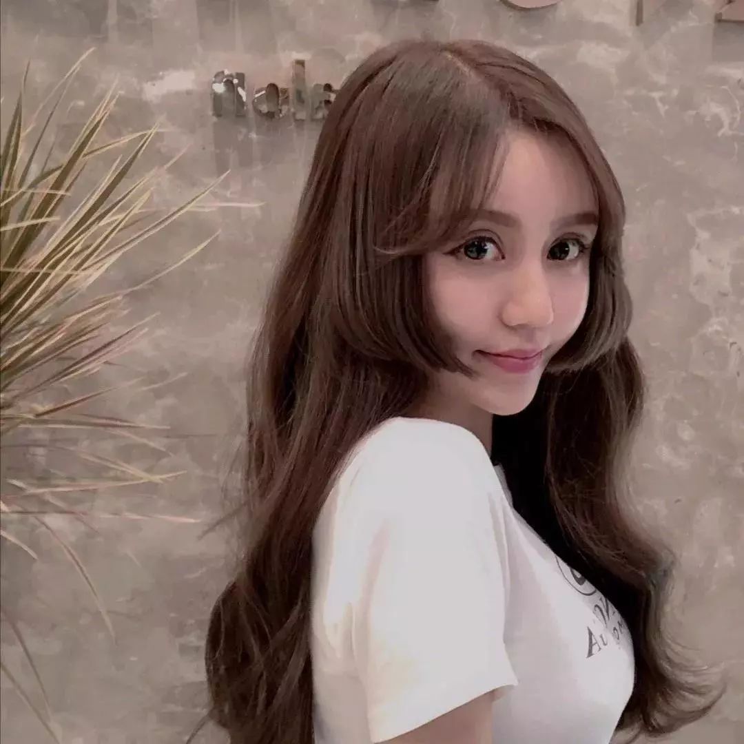 总觉得自己脸型太差?但也许你只是剪错刘海而已,看完这篇就懂了