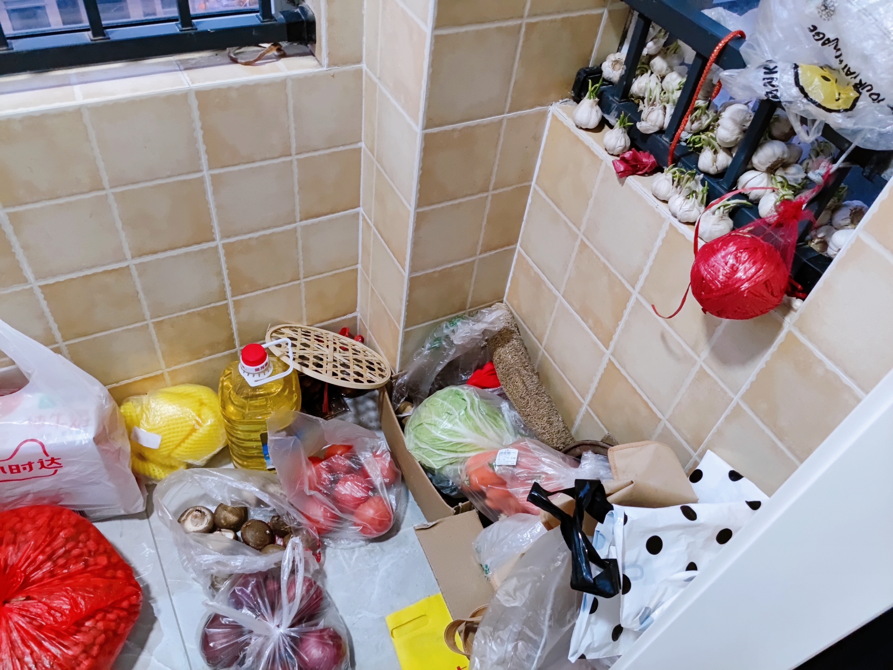 免打孔刀架筷子笼一体厨房置物架,免打孔厨房置物架什么牌子最好