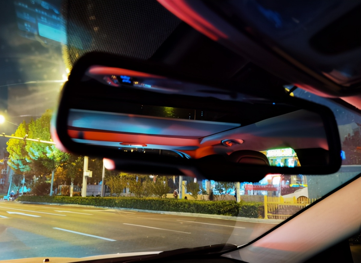 自由光2.0t驾驶感受,18年自由光2.4车主真实感受