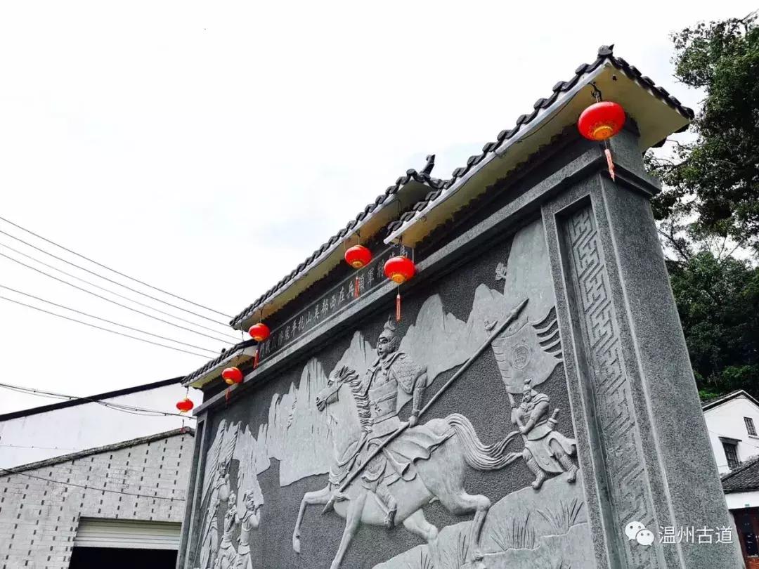 千年古村平阳县鸣山村古城夜景,平阳昆阳鸣山古村落