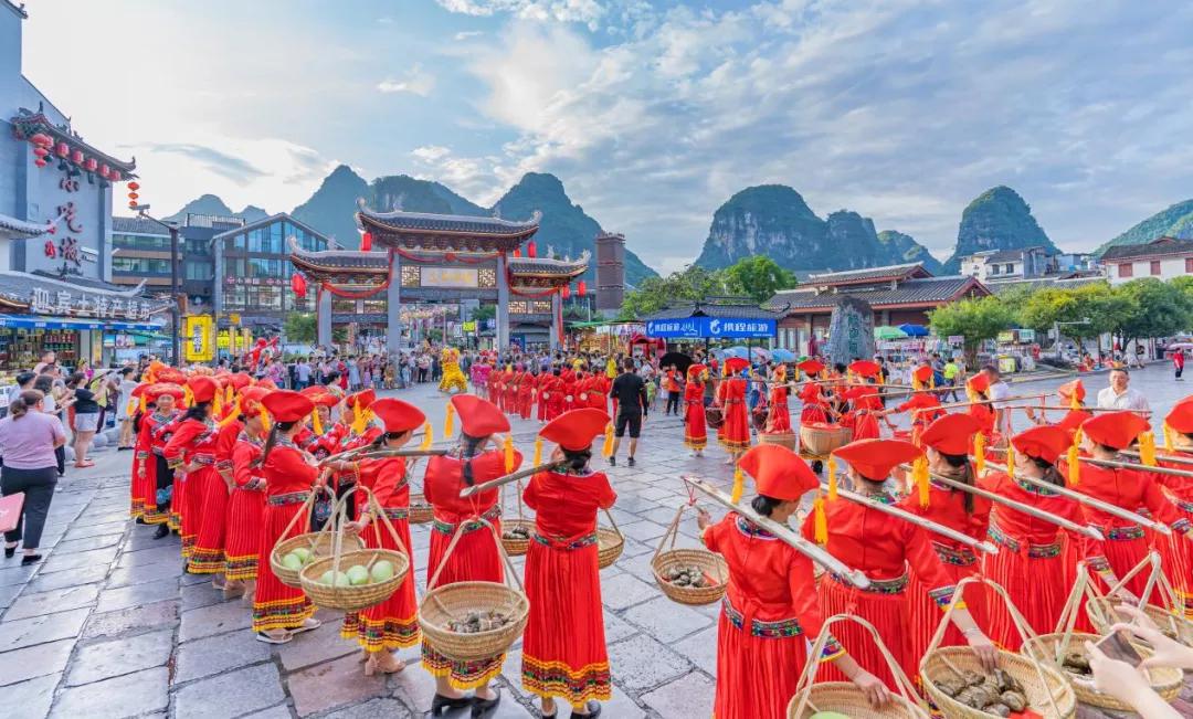 因为一条街爱上一座城,因为一条路爱上一座城市