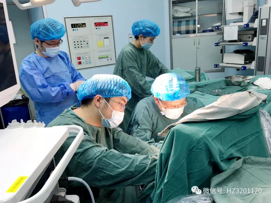 3201医院成功开展微创手术治疗新生儿先天性高位直肠闭锁