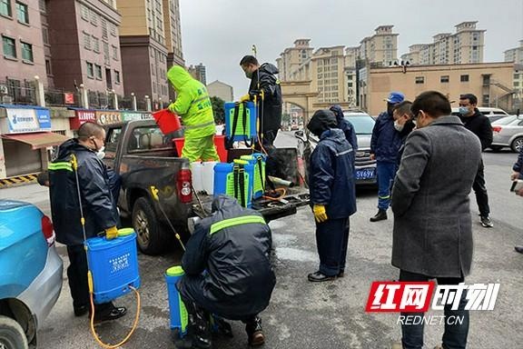 抗疫关键时刻勇当志愿者,桃江志愿者