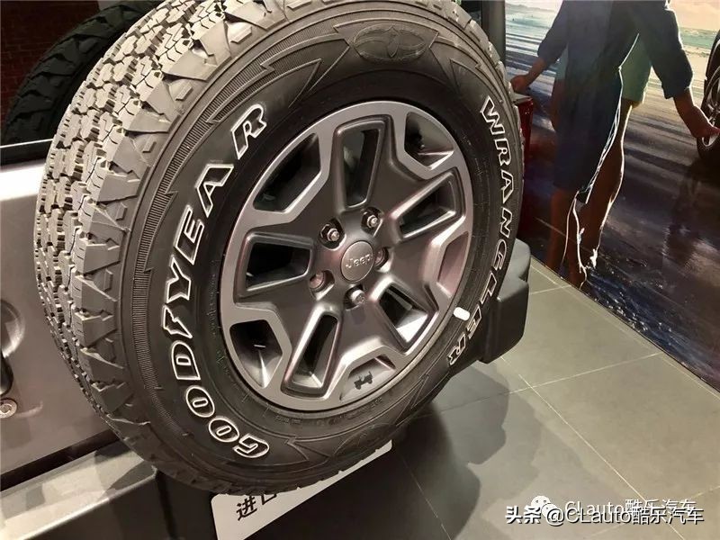 jeep新款牧马人,jeep牧马人老款改新款