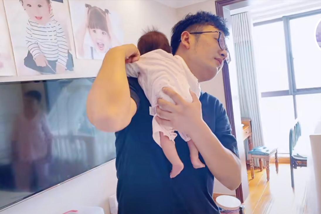 宝宝多大就不用拍嗝了,婴儿多大开始不用拍嗝不会吐奶