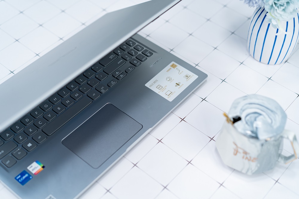 谁说轻薄本性能羸弱，VivoBook15就很能打