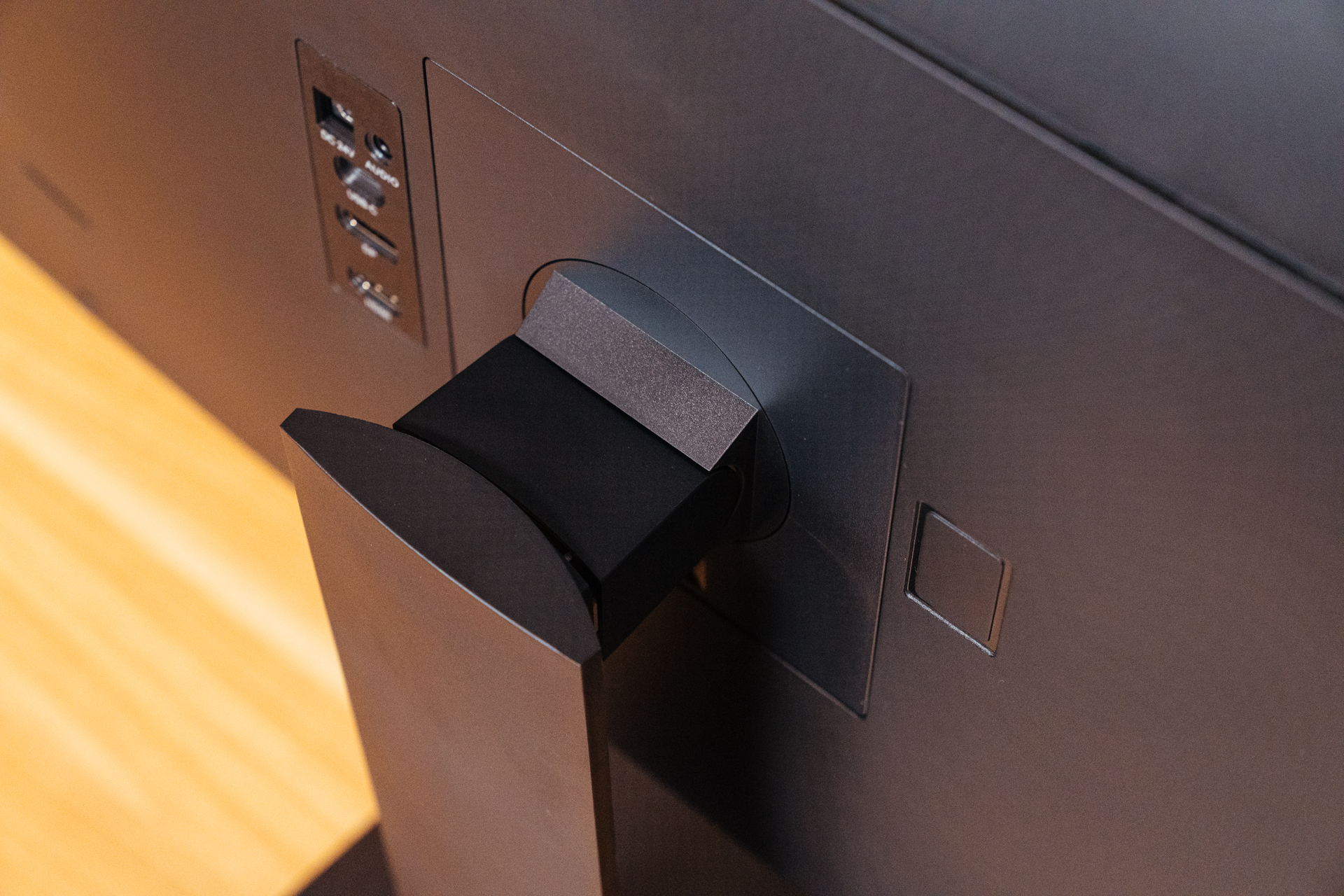 switch鏄剧ず鍣╟force,鏀寔switch涓绘満妯″紡鐨勬樉绀哄櫒