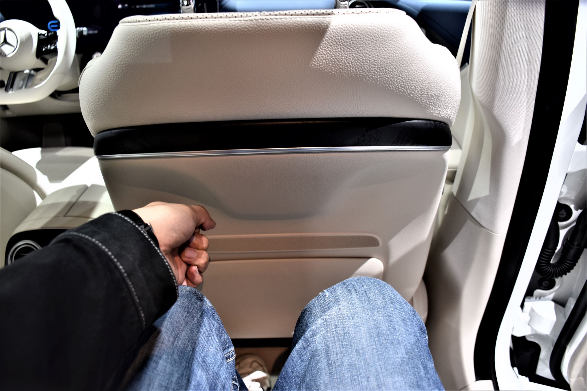 静态体验奔驰e,静态感受奔驰e300l2022款