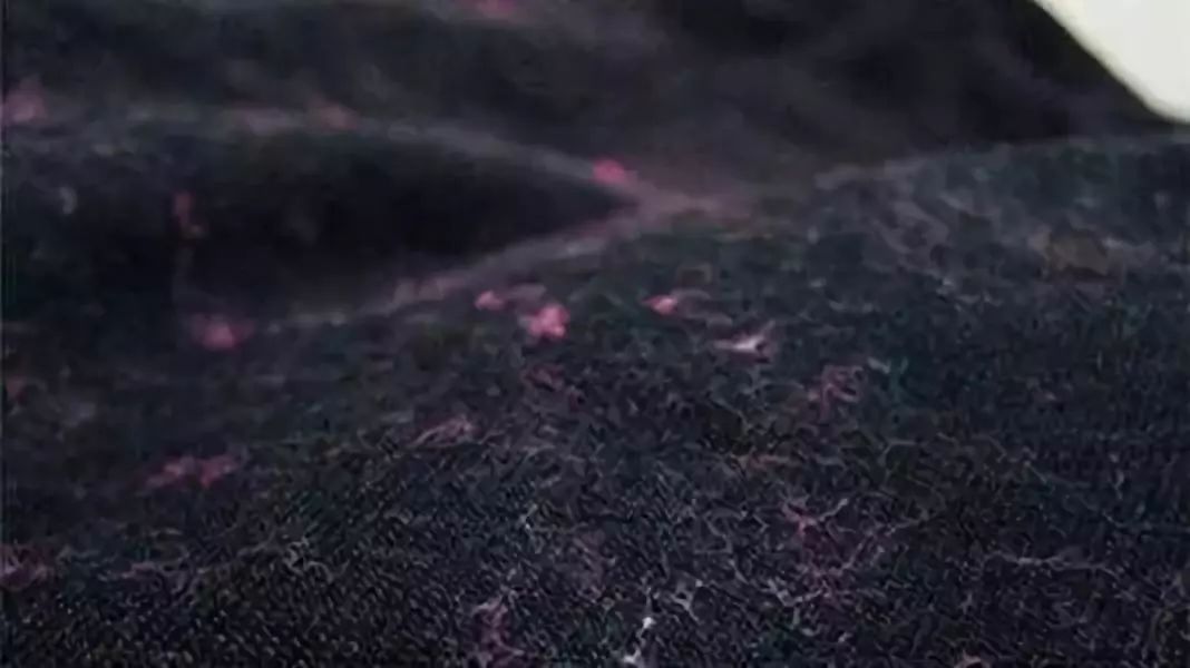 新买的衣服掉毛小妙招,衣服上很多白色的粘毛怎么办