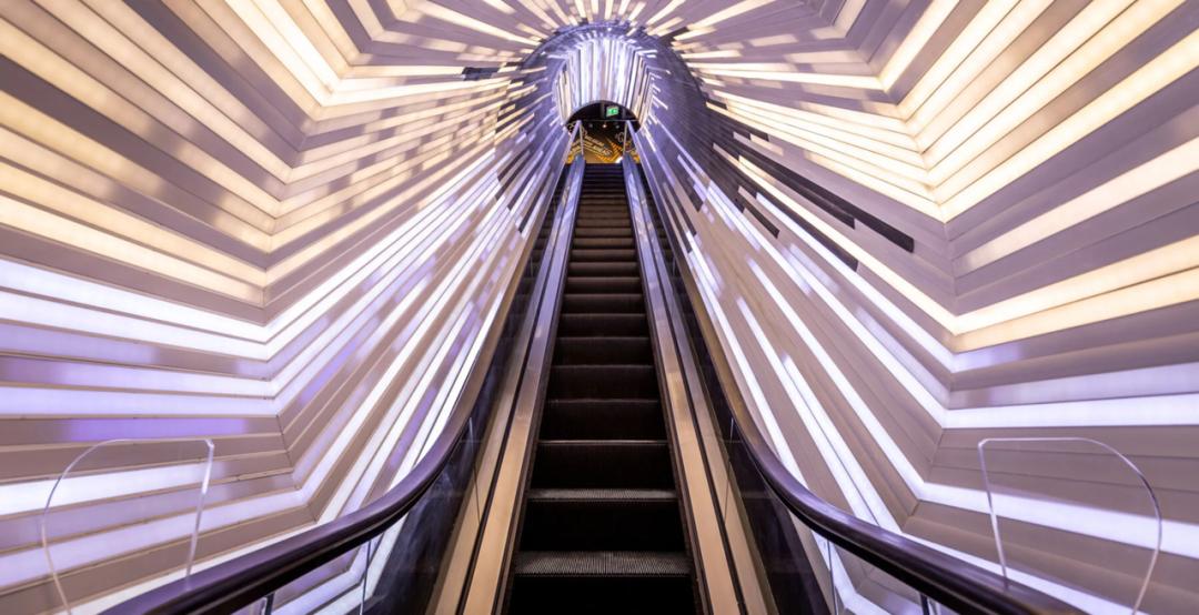 迪拜世博会中国馆正式试运营,迪拜世博会各国展馆建筑抢先看