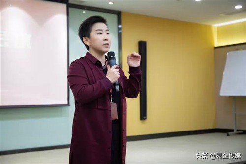 2022年终总结及优秀员工表彰大会,2022年度总结暨优秀员工颁奖典礼