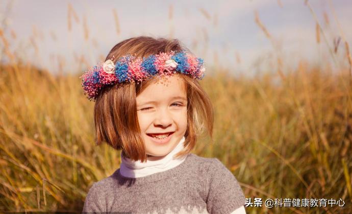 儿童频繁眨眼要查食物不耐受吗,4岁儿童频繁眨眼什么原因