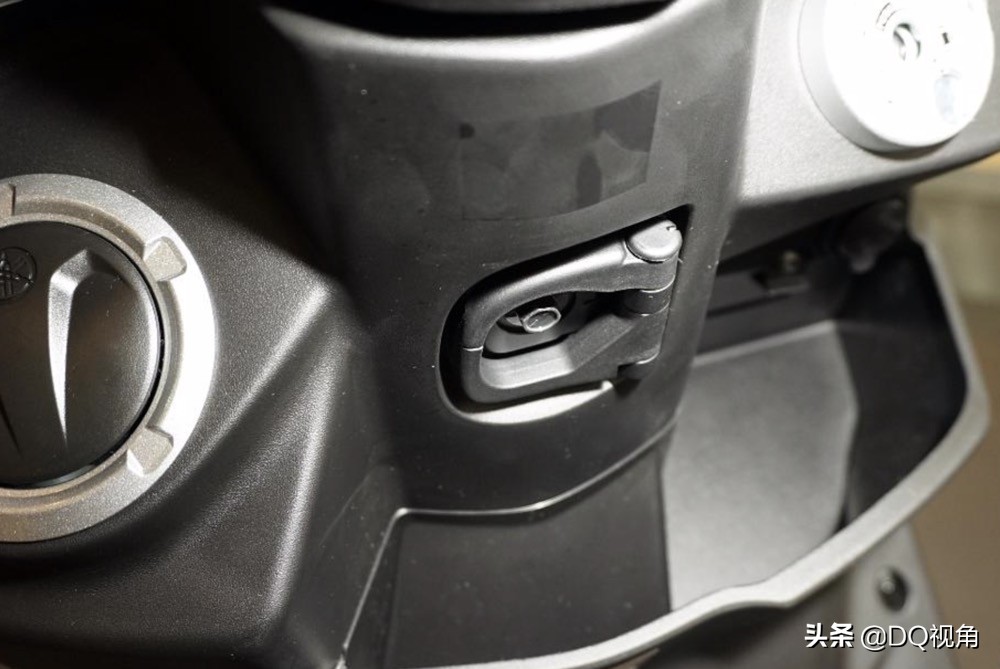 新款雅马哈迅鹰125踏板摩托车测评,雅马哈劲战cygnus-x100cc