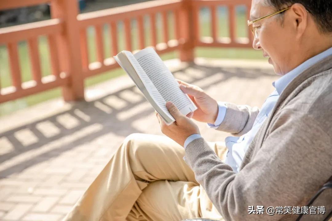 老花镜多少钱不怕摔,地摊老花镜砸不坏批发