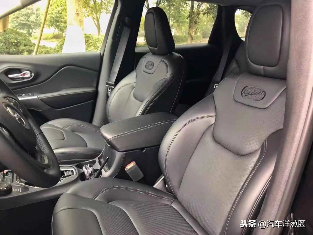 Jeep同级车,新款2.0tjeep自由光的优缺点