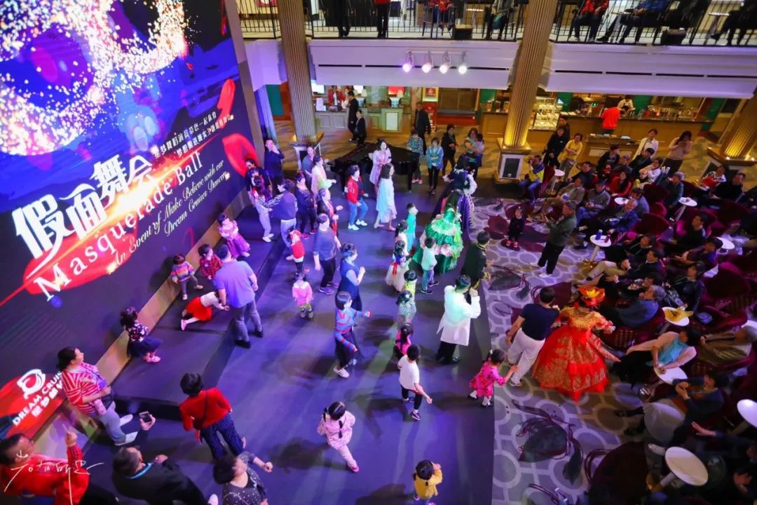 带着父母坐游轮到日本旅游,搭上邮轮去带着全家去旅行