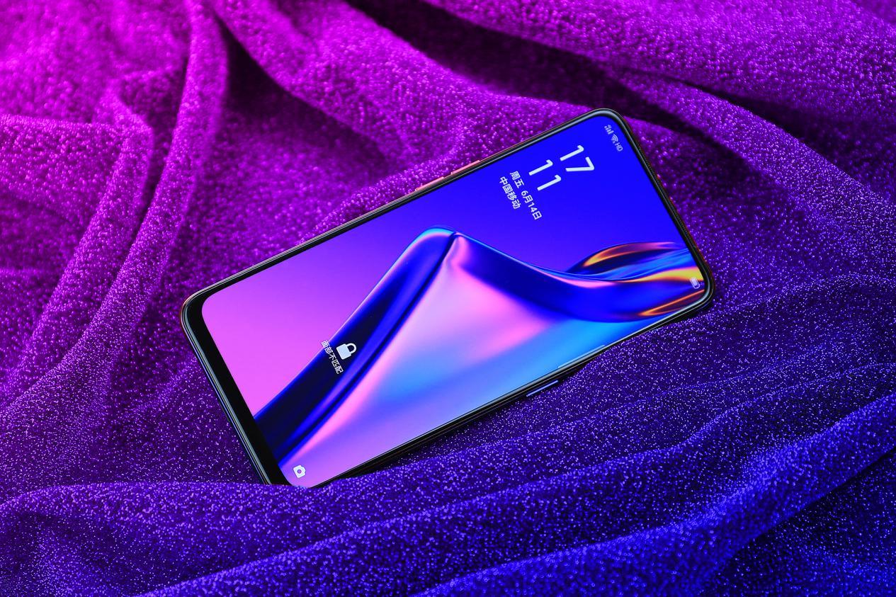 告别高价低配，贴上性价比的标签后，OPPOK3真的值得买吗？