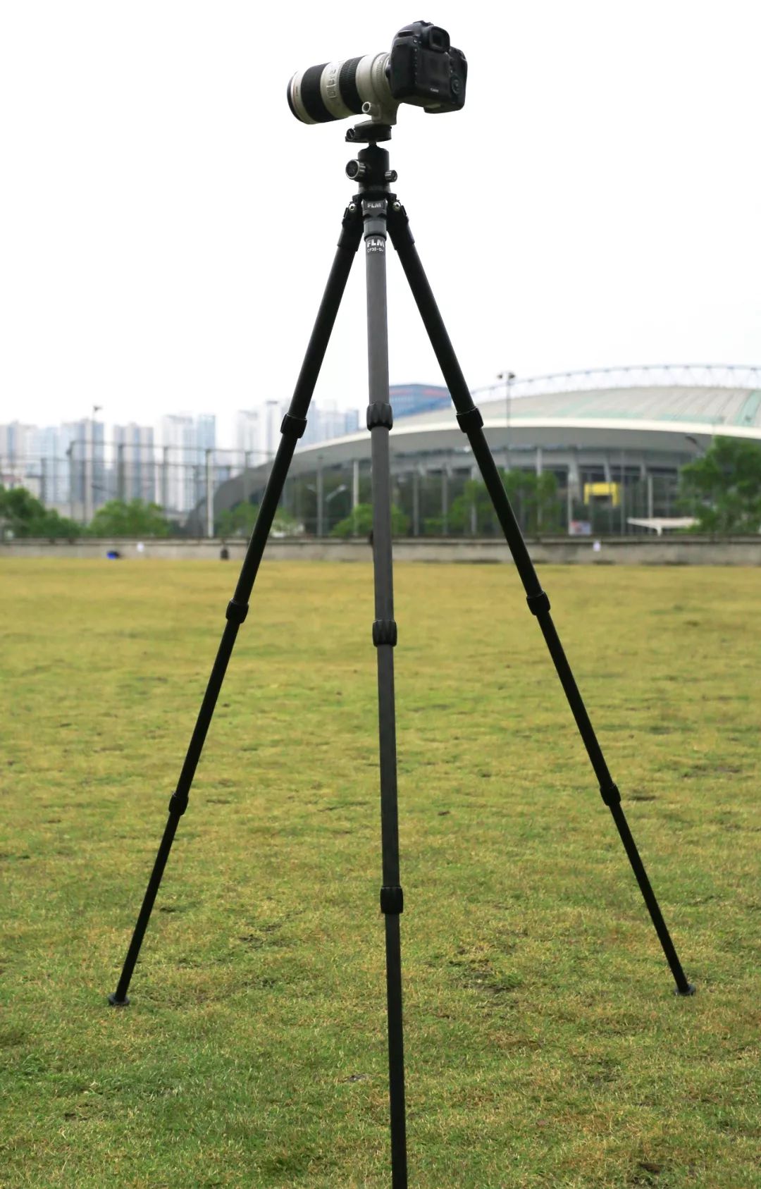 花3000元买一个手机需要多少钱,花3000块买一个手机算贵吗