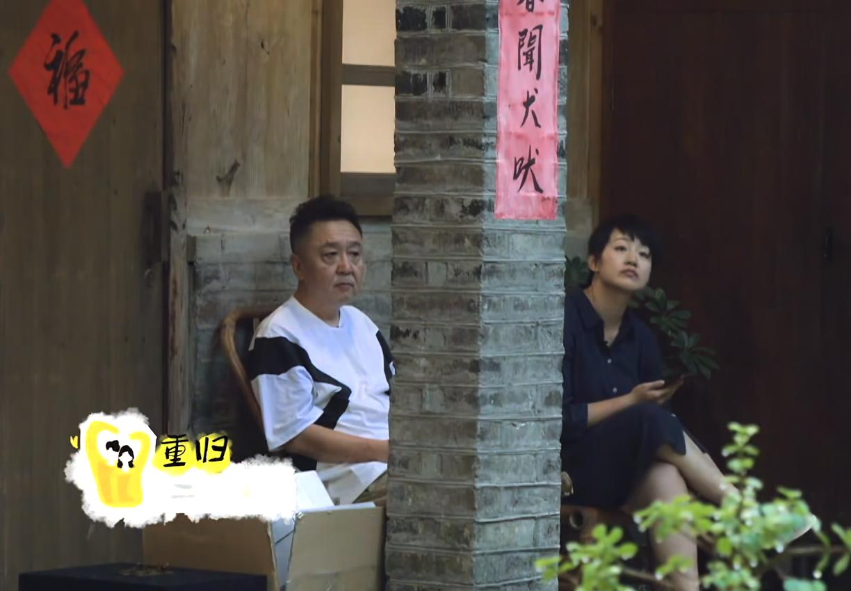 20岁嫁给于谦,做了20年的全职太太,大哥背后的女人真苦