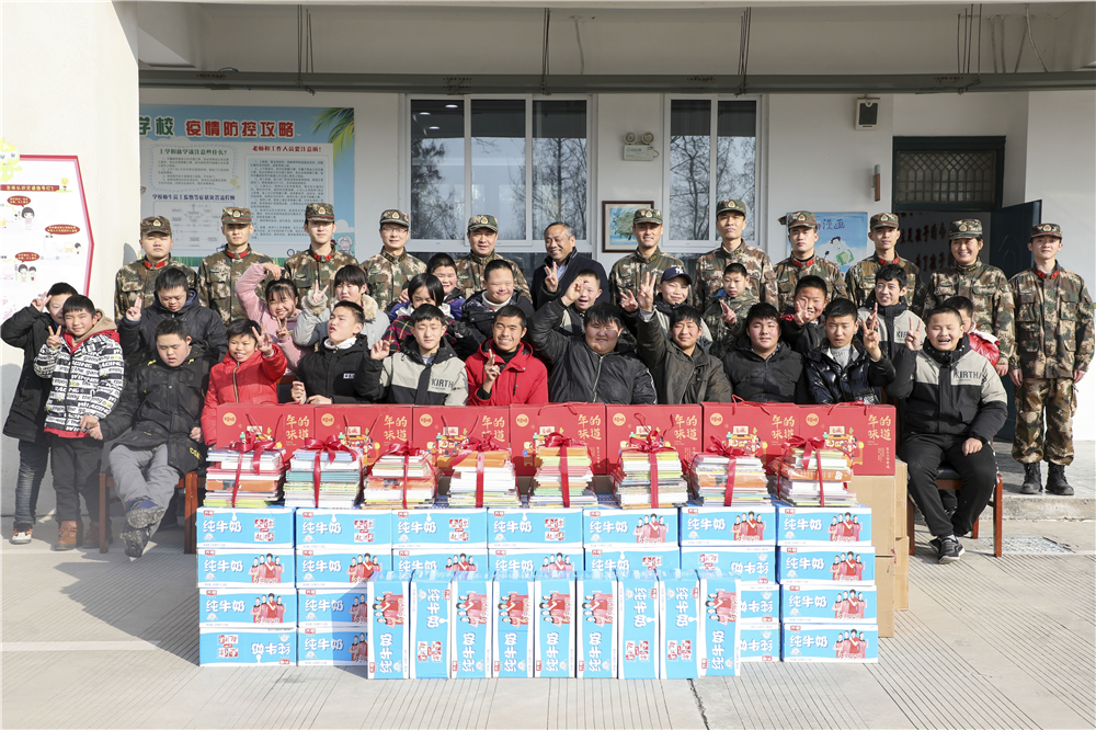 爱心进校园，呵护暖童心——*警武**江苏总队宿迁支队关爱呵护驻地留守儿童侧记