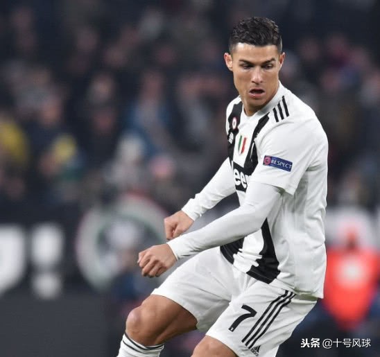 c罗再现滞空头球,c罗再现惊人弹跳有多高