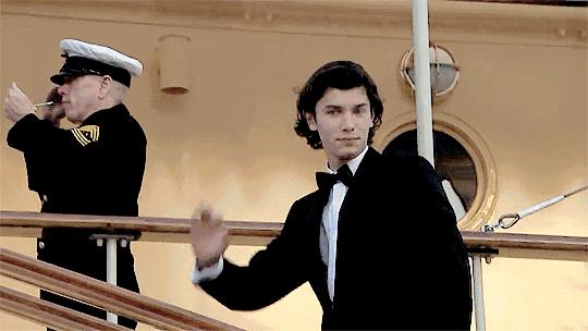 “全球最帅王子”好难,身高184当超模,不好好走秀就继承王位