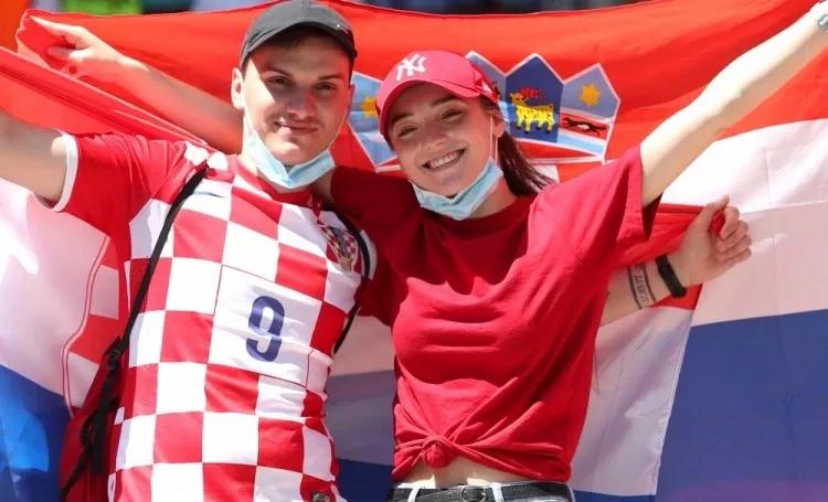 欧洲杯英格兰女球迷高清写真,欧洲杯球迷写真