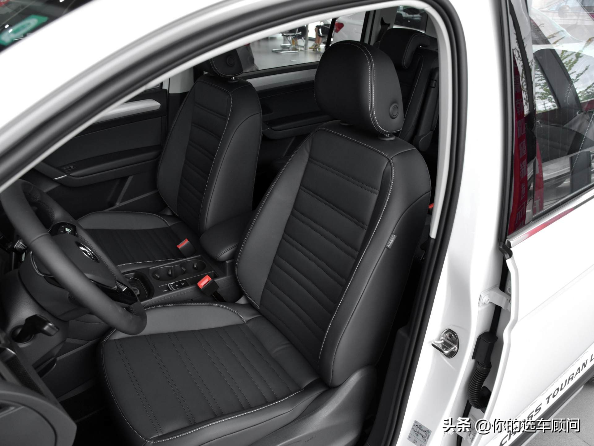 大众mpv途安六座多少钱,二手速腾和途安哪个舒适性好