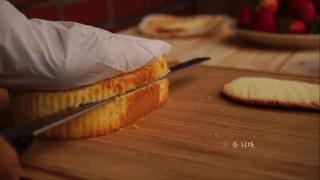 现在很火的草莓蛋糕,最新韩国草莓蛋糕