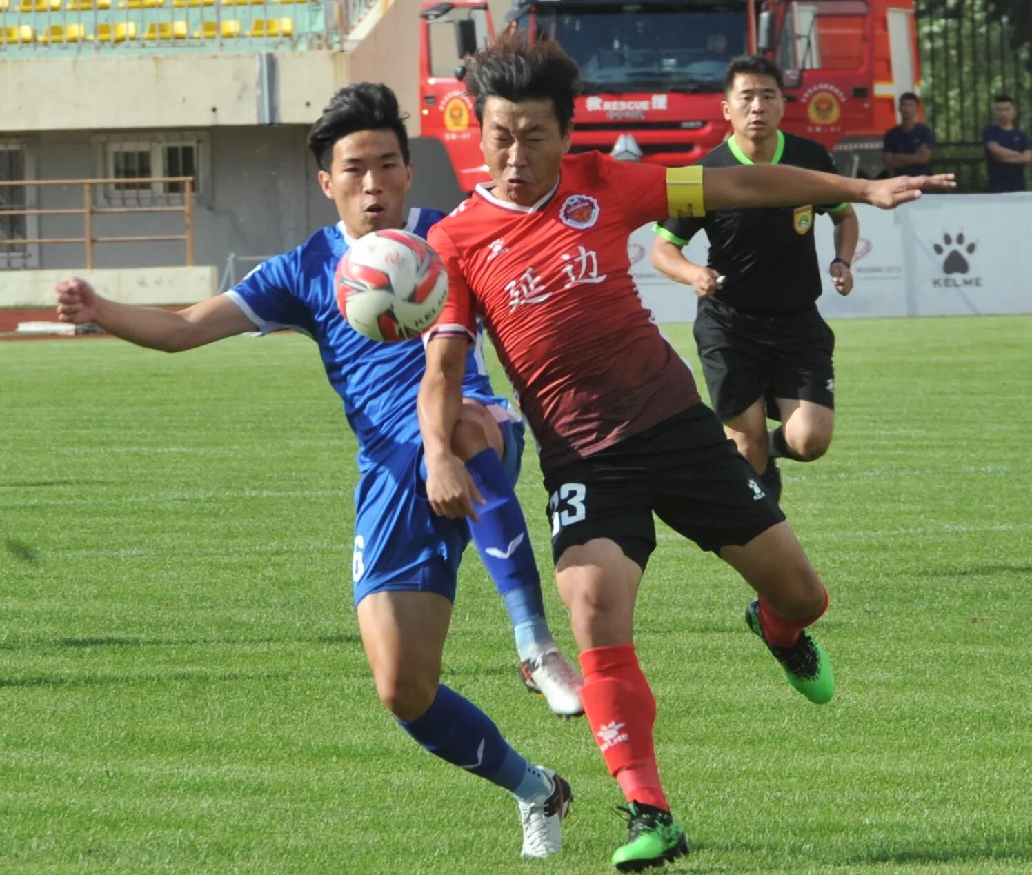 袖珍组合成员,袖珍艺术团精彩的演出