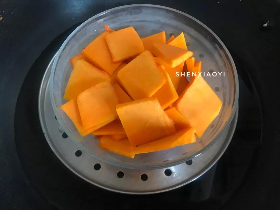 南瓜发糕可以用电饭煲做吗,电饭煲南瓜红豆面包做法视频