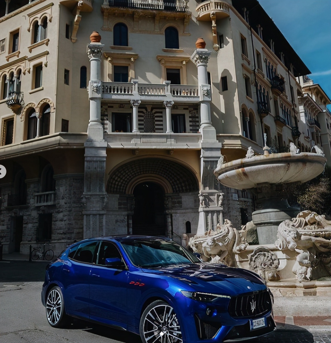 56岁教练才是意大利队最帅男人!穿LP戴百万RM,老男人不油腻典范