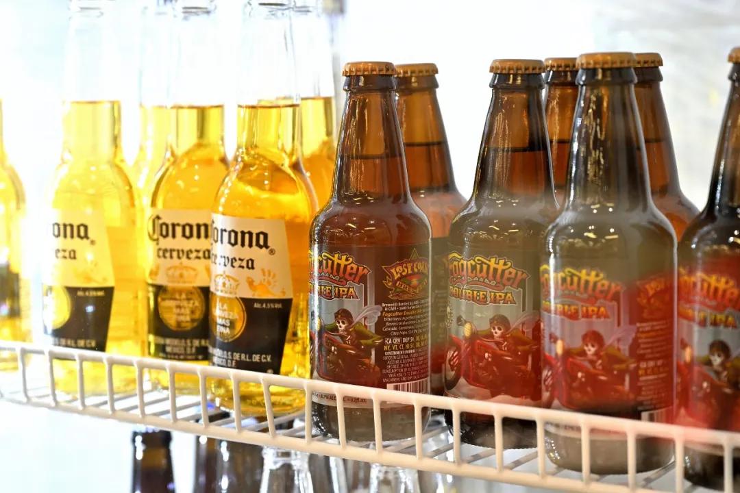 精酿啤酒吧+休闲中式简餐店+便利店,济南这处多功能休闲会客厅太出圈了