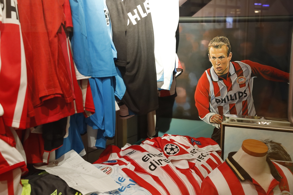 荷兰五大城市排名,荷兰第四大城市是哪个