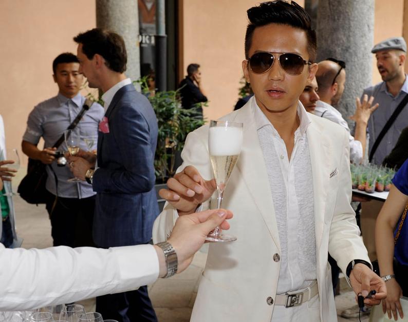 冯小刚邓超最新消息,冯小刚吐槽邓超没人看电影