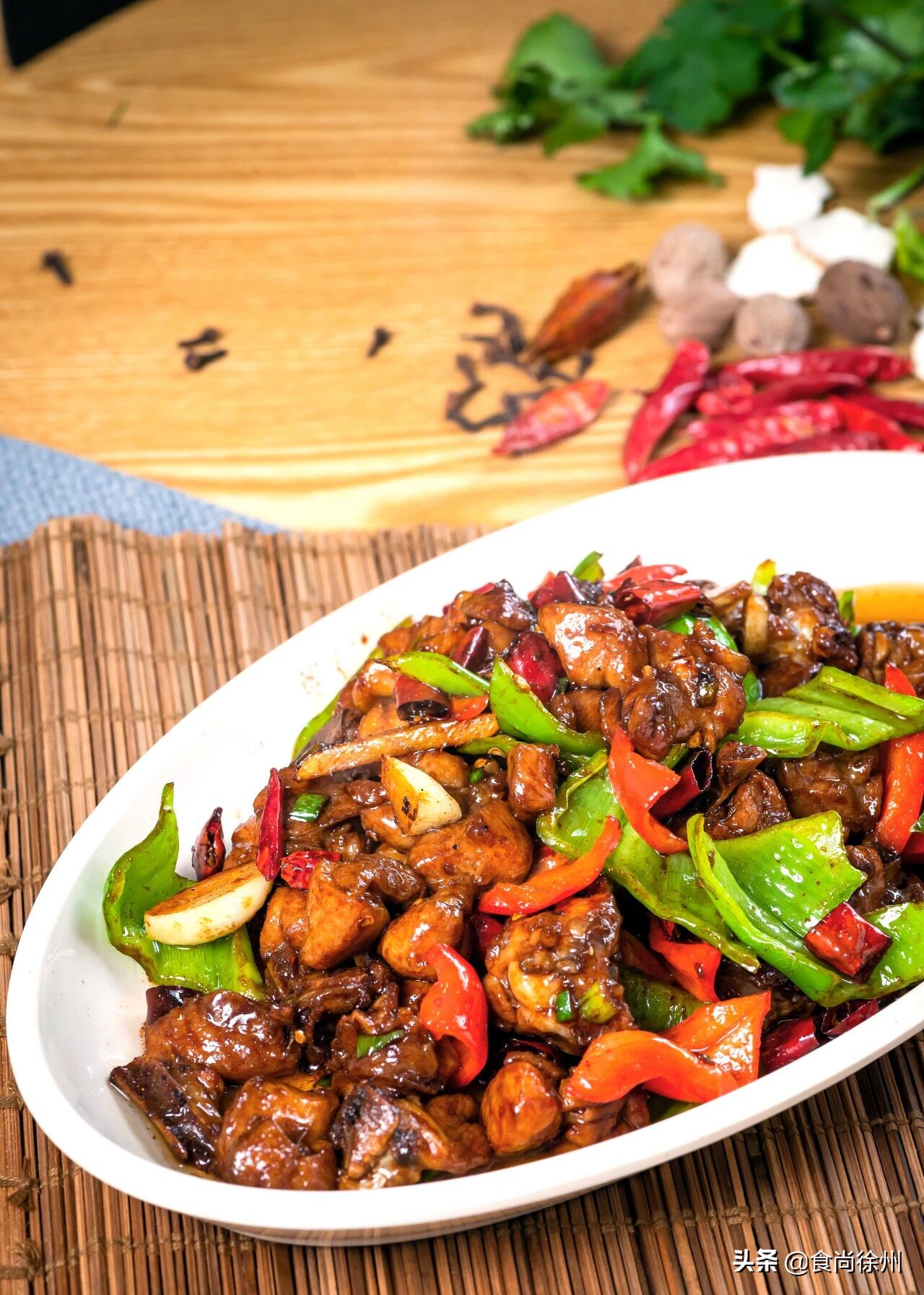 徐州从业28年名厨掌勺！将路边摊“把子肉”做出大排场！